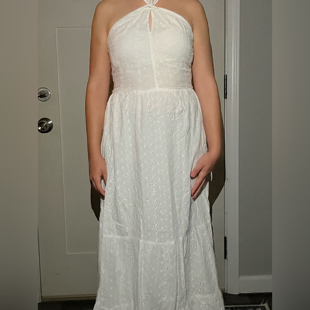 Maxi lace halter neck dress